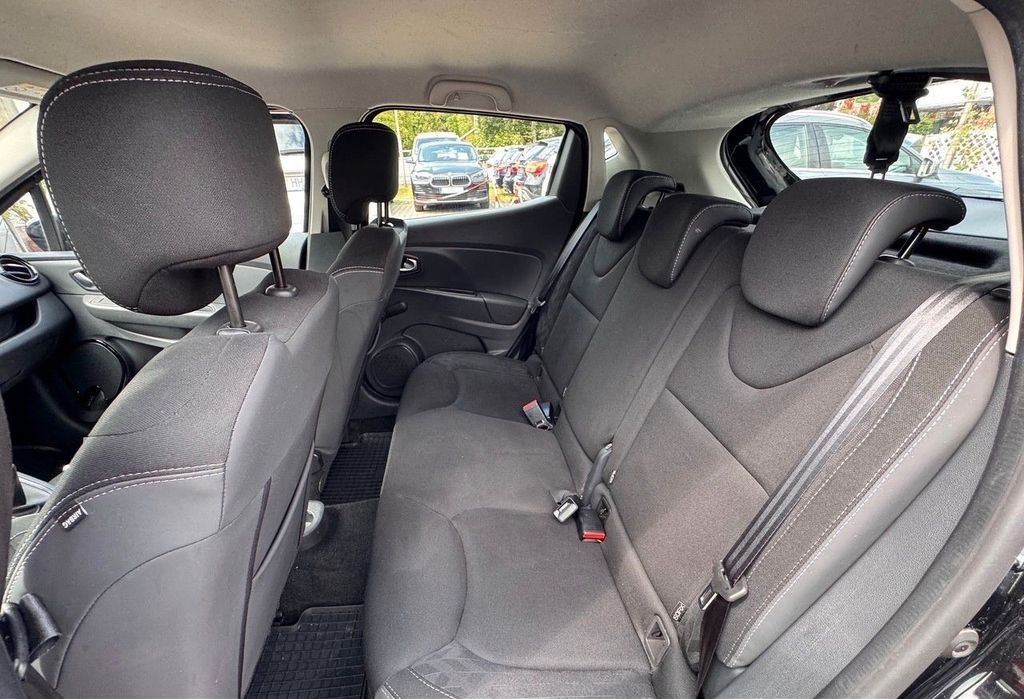 
Renault Clio IV Limited full									