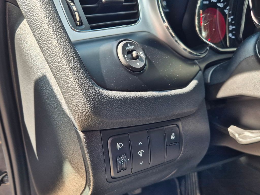 
Kia Ceed Edición Copa Mundial de la FIFA full									