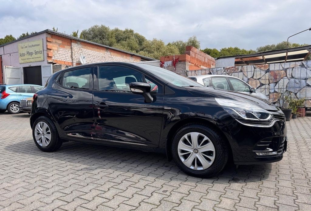 
Renault Clio IV Limited full									