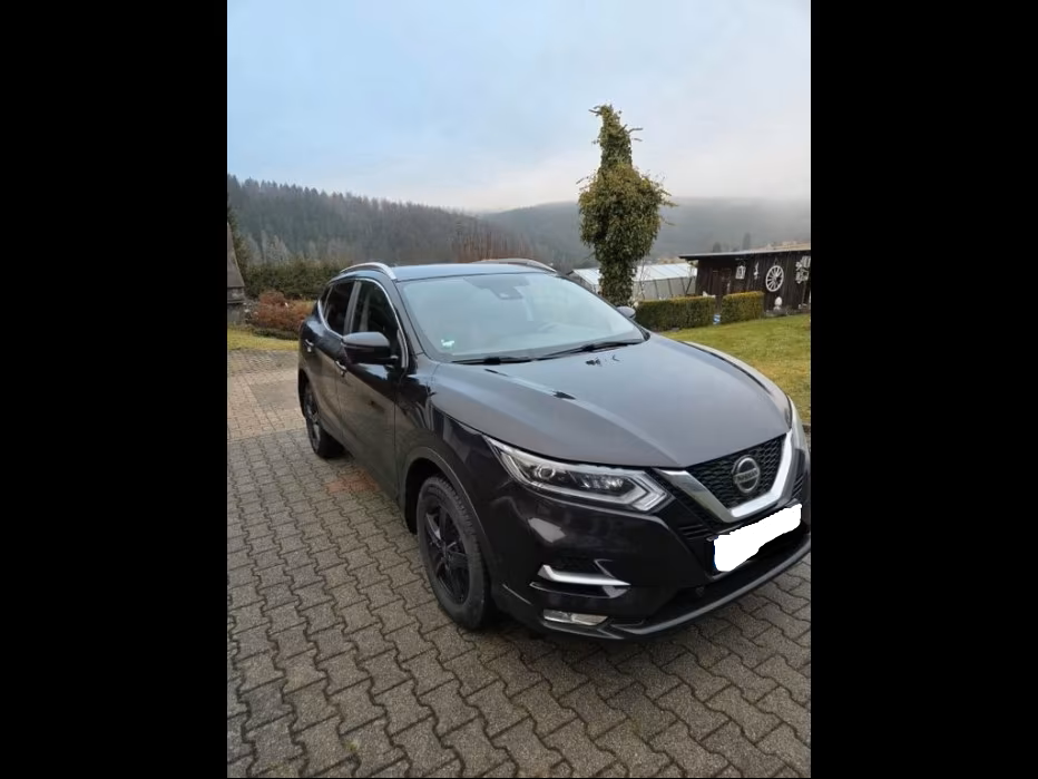 
Nissan Qashqai 1.3 DIG-T full									